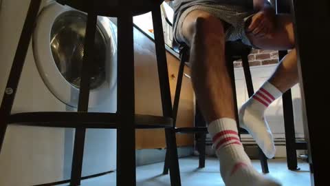GUILLAUME feet and socks online show from February 10, 2025, 8:31 am