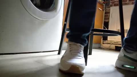 GUILLAUME feet and socks online show from February 22, 2025, 10:51 am