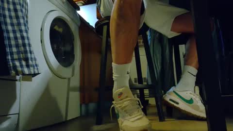 GUILLAUME feet and socks online show from March 9, 2025, 7:26 pm