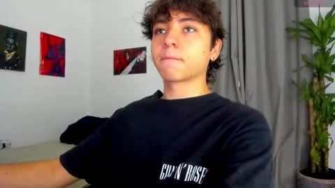 Snapshot of joe23___ chatting on February 11, 2026, 11:48 am Joe online show from February 11, 2026, 11:48 am