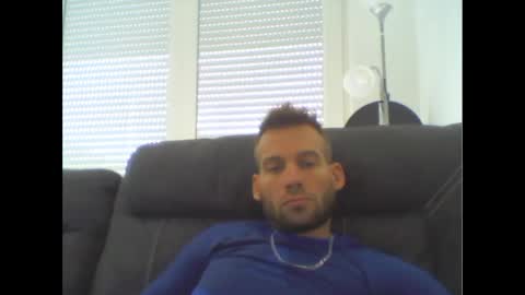 joe570000 online show from September 14, 2025, 11:42 am