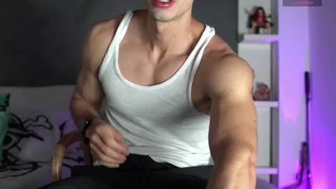 joe_steel1 online show from April 13, 2026, 10:26 pm