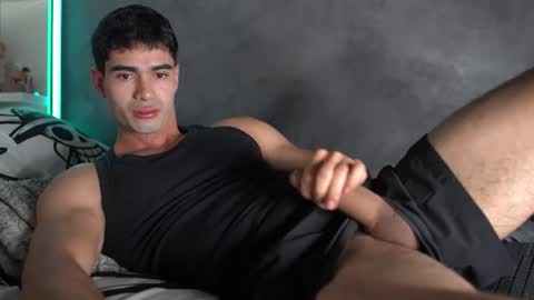 joe_steel1 online show from August 7, 2026, 11:18 pm