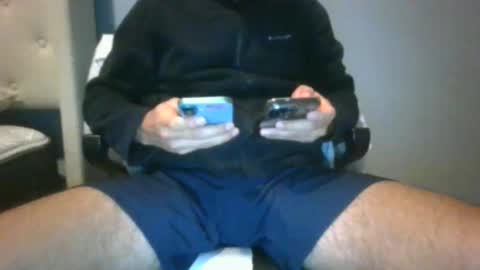 Snapshot of joel596834 chatting on October 27, 2025, 12:36 am joel596834 online show from October 27, 2025, 12:36 am