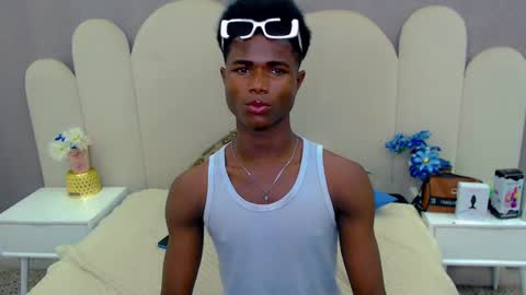 Snapshot of joel_blackcock chatting on February 4, 2025, 12:19 am Joel online show from February 4, 2025, 12:19 am