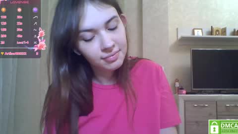 Jennifer online show from May 12, 2026, 7:55 pm