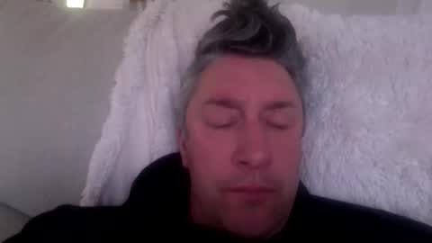 joeyjoe832 online show from April 24, 2026, 1:35 pm