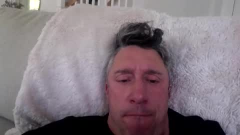 joeyjoe832 online show from April 28, 2026, 2:44 pm