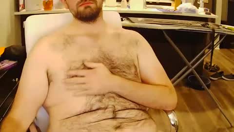 joeysmithg online show from October 6, 2025, 11:24 pm