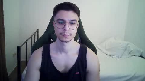 joha244 online show from April 3, 2026, 5:33 pm