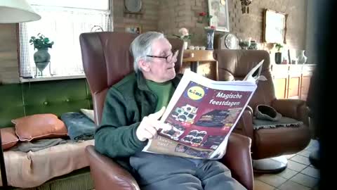 johan7 heet online show from December 7, 2024, 2:13 pm