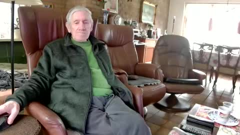 johan7 heet online show from February 4, 2025, 12:33 pm