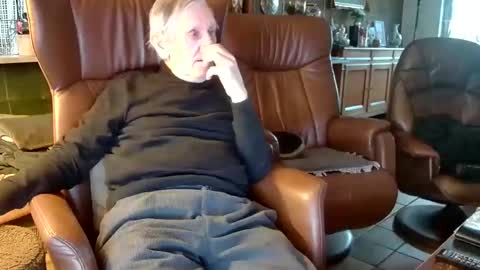 johan7 heet online show from February 27, 2025, 4:32 pm