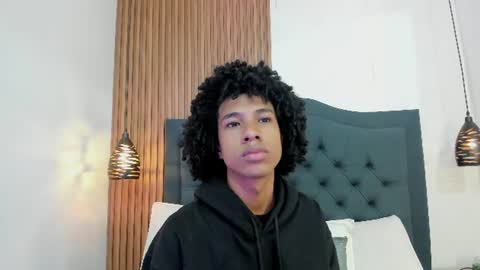 Johan  online show from June 15, 2026, 11:45 am