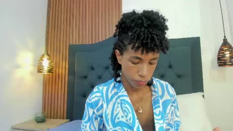 Johan  online show from July 9, 2026, 11:25 am