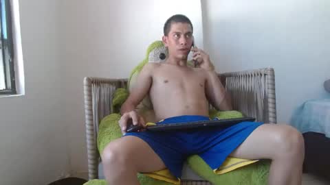 Snapshot of johan_kitten chatting on June 9, 2026, 5:35 pm johan online show from June 9, 2026, 5:35 pm