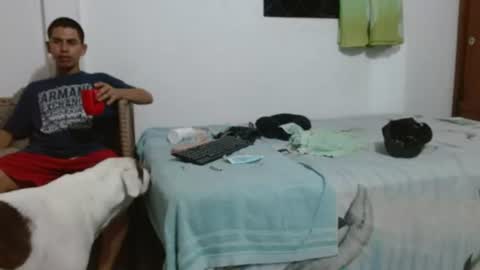 Snapshot of johan_kitten chatting on June 14, 2026, 2:46 am johan online show from June 14, 2026, 2:46 am