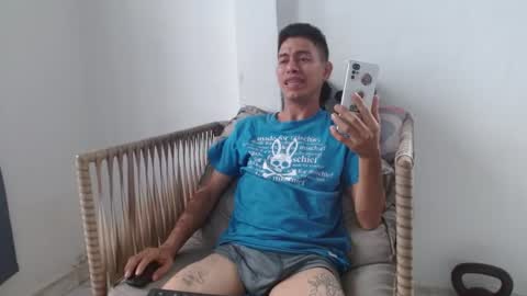 Snapshot of johan_kitten chatting on July 23, 2026, 1:53 pm johan online show from July 23, 2026, 1:53 pm