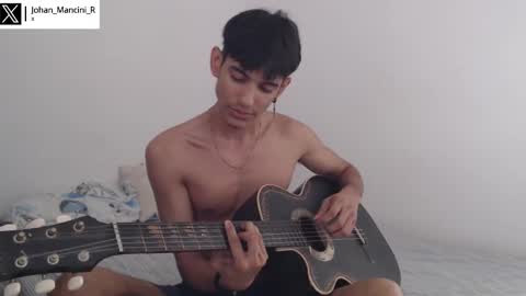 Snapshot of johan_mancini_r chatting on January 17, 2025, 7:49 pm johan_mancini_r online show from January 17, 2025, 7:49 pm