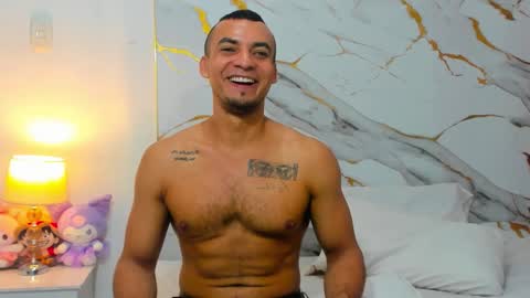 Snapshot of johan_miller1 chatting on October 25, 2025, 11:29 am johan online show from October 25, 2025, 11:29 am