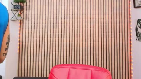 Snapshot of johan_speitzer chatting on March 2, 2026, 12:57 am johan speitzer online show from March 2, 2026, 12:57 am