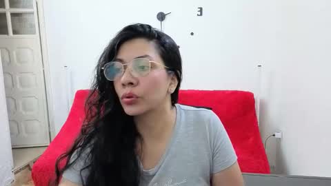 Snapshot of johana_collins chatting on March 6, 2026, 2:02 pm johana_collins online show from March 6, 2026, 2:02 pm