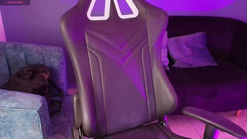 johanna_angel_ online show from September 27, 2025, 11:37 am