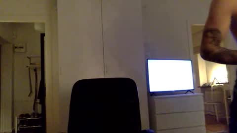 johannesjohnsson780 online show from December 16, 2025, 8:36 pm