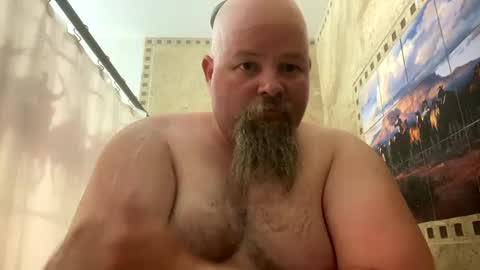Snapshot of john40a chatting on January 27, 2025, 2:10 am John online show from January 27, 2025, 2:10 am