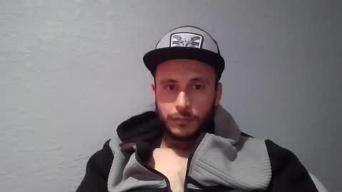 john84363 online show from January 24, 2025, 2:39 am