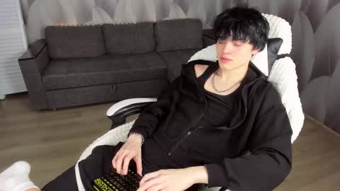 John online show from September 25, 2025, 3:27 pm