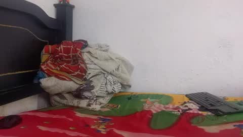 Snapshot of john_balthor chatting on December 11, 2024, 2:44 pm   online show from December 11, 2024, 2:44 pm