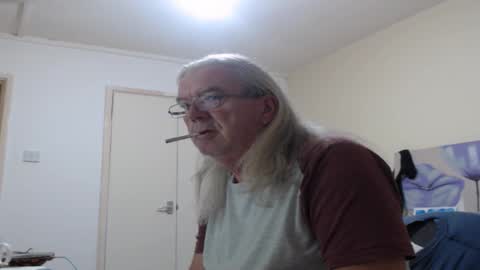 JOHN online show from September 23, 2025, 2:14 am