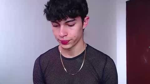 John Vichenso online show from September 30, 2025, 9:09 pm