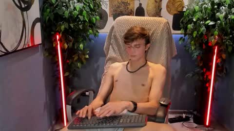 Snapshot of john_weasley chatting on September 28, 2025, 6:19 am John online show from September 28, 2025, 6:19 am