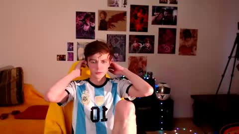 Snapshot of john_winx chatting on April 27, 2026, 1:53 pm john_winx online show from April 27, 2026, 1:53 pm
