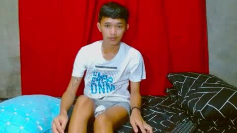 JohnXxx online show from April 3, 2026, 10:13 am