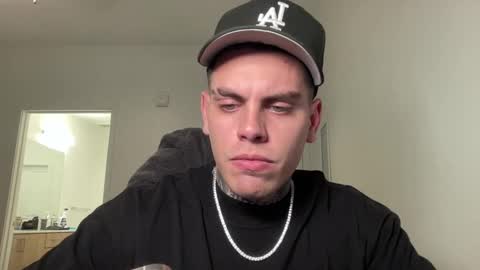 JAXX online show from October 2, 2025, 7:48 am