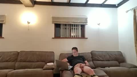 johnathan_stuart33 online show from May 31, 2026, 10:55 pm