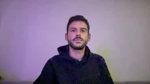 johnb online show from October 3, 2025, 10:29 pm