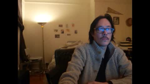 Snapshot of johneelicks chatting on January 22, 2025, 9:02 am Johnee online show from January 22, 2025, 9:02 am