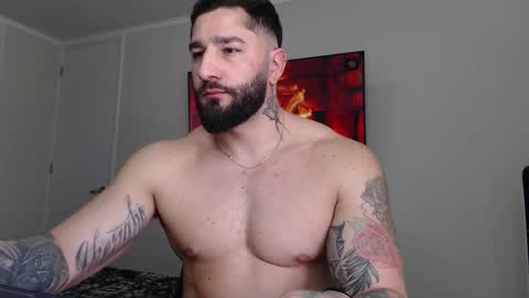 Snapshot of johnklleyn chatting on September 24, 2025, 6:11 pm john online show from September 24, 2025, 6:11 pm