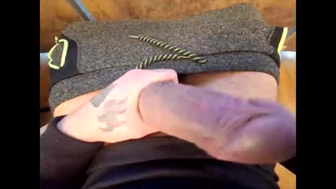 Snapshot of johnlong25cm chatting on December 29, 2024, 2:31 pm johnlong25cm online show from December 29, 2024, 2:31 pm