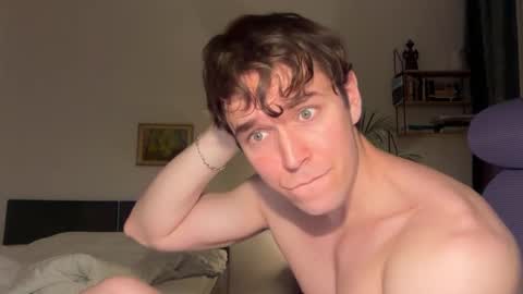 Snapshot of johnnnyhorny chatting on April 3, 2026, 9:46 pm Johnny online show from April 3, 2026, 9:46 pm
