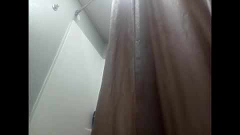 Snapshot of johnny3982 chatting on February 2, 2026, 1:26 am Johnny3982 online show from February 2, 2026, 1:26 am