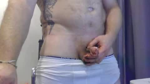 Snapshot of johnny61600 chatting on July 21, 2026, 12:24 am Lovenitwet69 online show from July 21, 2026, 12:24 am