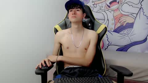 johnny_cagee online show from January 22, 2025, 7:57 am