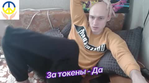 Snapshot of johnny_positive chatting on February 17, 2025, 12:05 pm Johnny online show from February 17, 2025, 12:05 pm