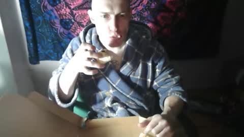 Snapshot of johnny_positive chatting on October 1, 2025, 3:51 pm Johnny online show from October 1, 2025, 3:51 pm