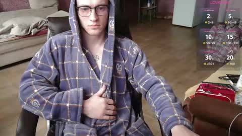 Johnny online show from May 5, 2026, 3:14 am